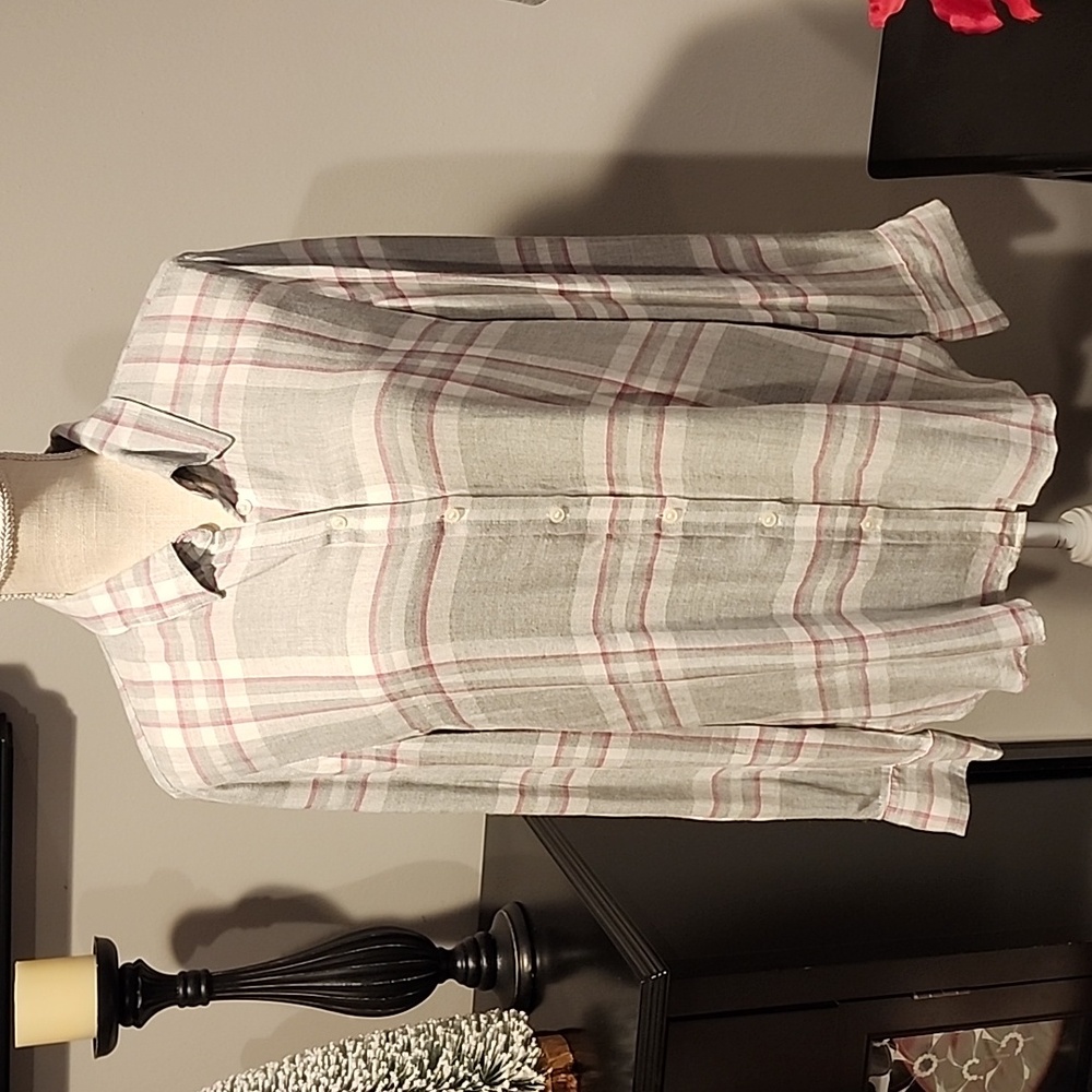 Banana Republic Dillion classic fit gray/white/pink plaid button up size L PTP22